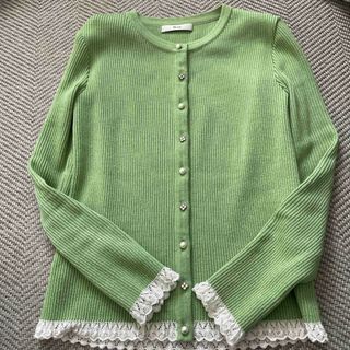 René - 新品同様 24SS Rene ルネ フラワーボタン ハーフスリーブ René - 新品同様 24SS Rene ルネ フラワーボタン ハーフスリーブ