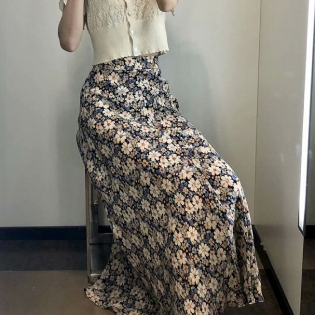 ZARA - ZARA 花柄 フレアスカート サイズL ロングスカート ZARA - ZARA 花柄 フレアスカート サイズL ロングスカート