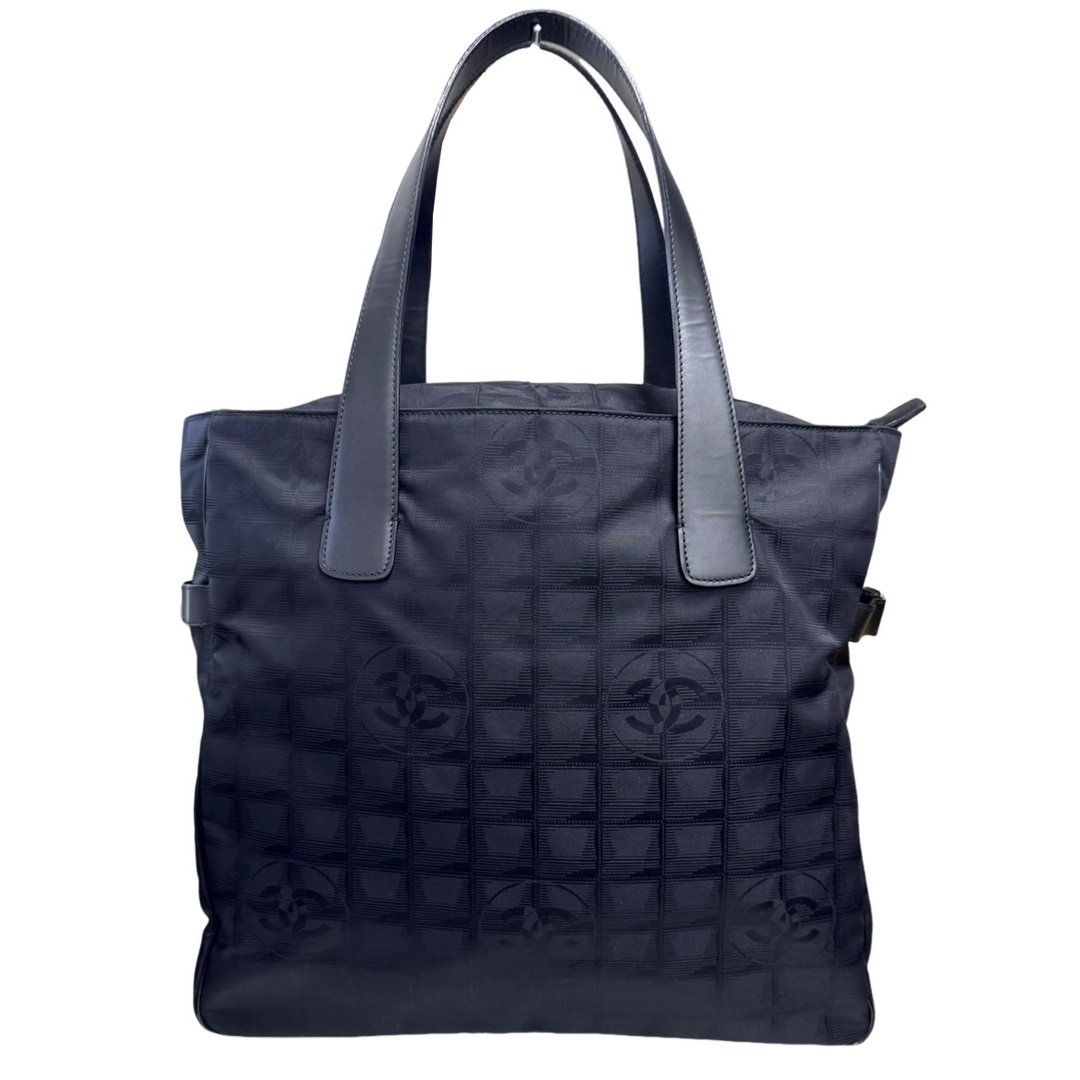 CHANEL - CHANEL シャネル ニュートラベルライン トートGM CHANEL - CHANEL シャネル ニュートラベルライン トートGM