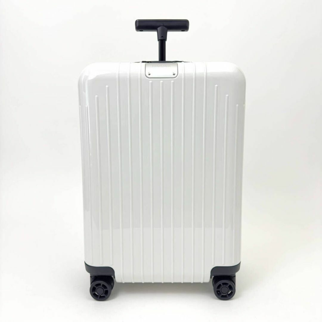 RIMOWA - 極美品 リモワ エッセンシャルライト キャビンS 31L RIMOWA - 極美品 リモワ エッセンシャルライト キャビンS 31L