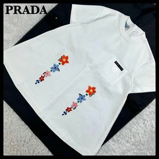 PRADA - プラダ PRADA Tシャツ ラインストーン 三角ロゴ PRADA - プラダ PRADA Tシャツ ラインストーン 三角ロゴ