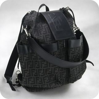 FENDI(バッグパック/リュック)のフリマアイテム一覧 FENDI(バッグパック/リュック)のフリマアイテム一覧