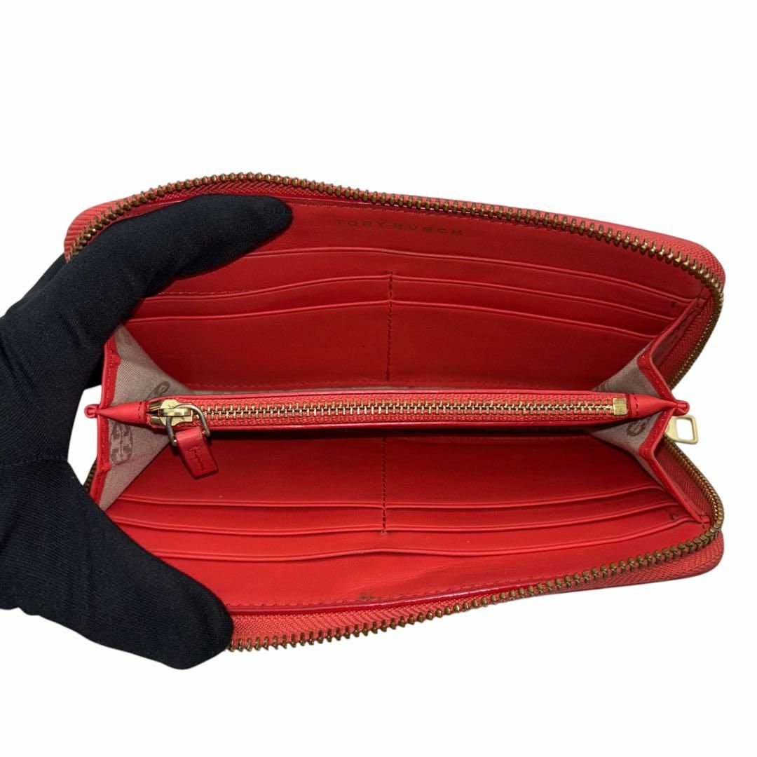 Tory Burch - トリーバーチ 長財布 ラウンドファスナー 総柄 Tory Burch - トリーバーチ 長財布 ラウンドファスナー 総柄