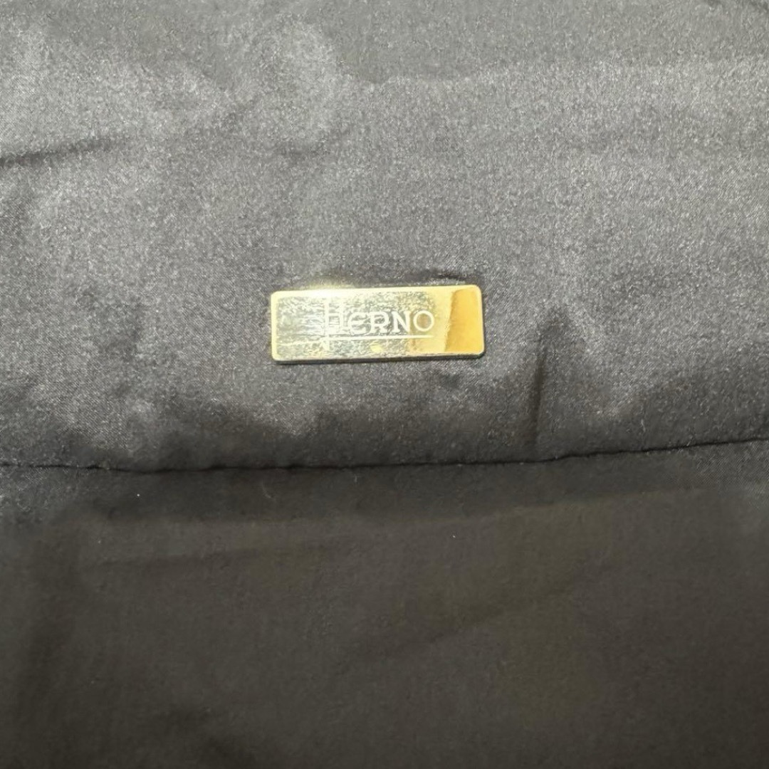 HERNO - 美品 ヘルノ ダウン コート 切り替え ロング丈 ウール HERNO - 美品 ヘルノ ダウン コート 切り替え ロング丈 ウール