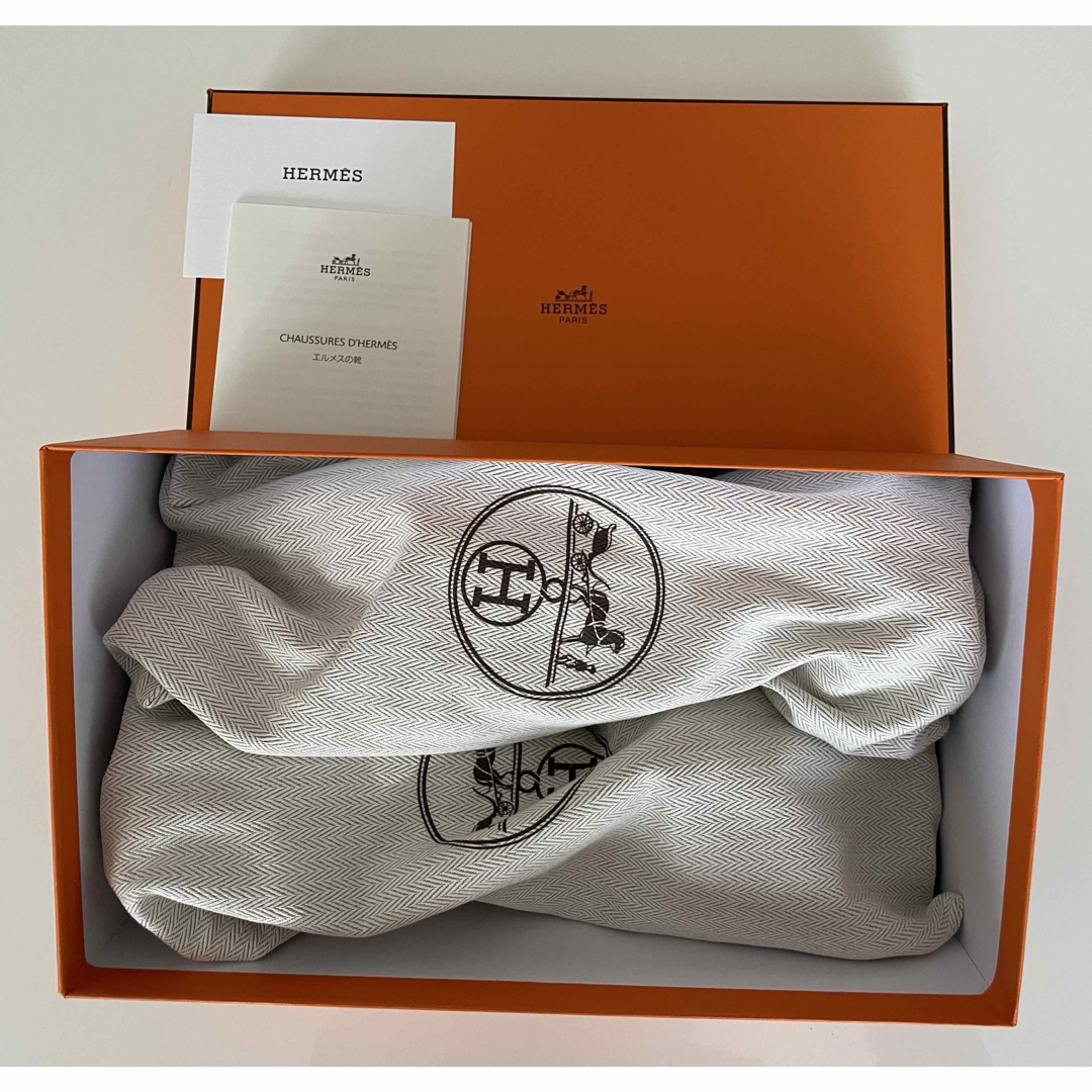 HERMES - エルメス オアジス36白の通販 by くまる's shop HERMES - エルメス オアジス36白の通販 by くまる's shop