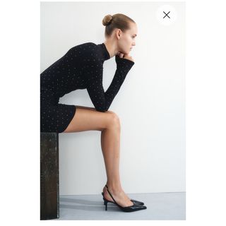 エイチアンドエム(H&M)のH&M ラインストーンエンベリッシュドワンピース(ミニワンピース)
