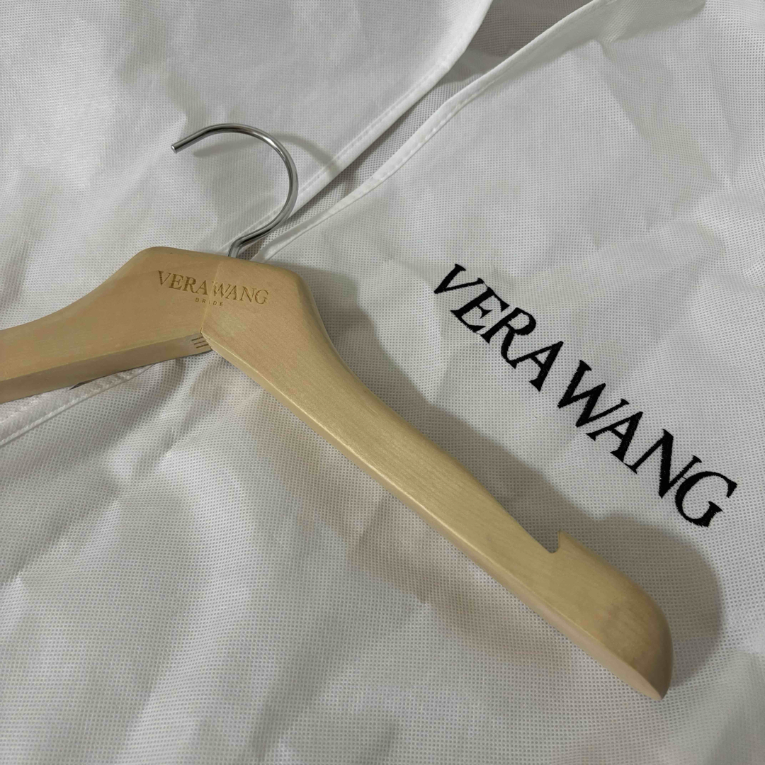 Vera Wang - 着画あり Vera wang ウェディングドレス&ヴェール Vera Wang - 着画あり Vera wang ウェディングドレス&ヴェール