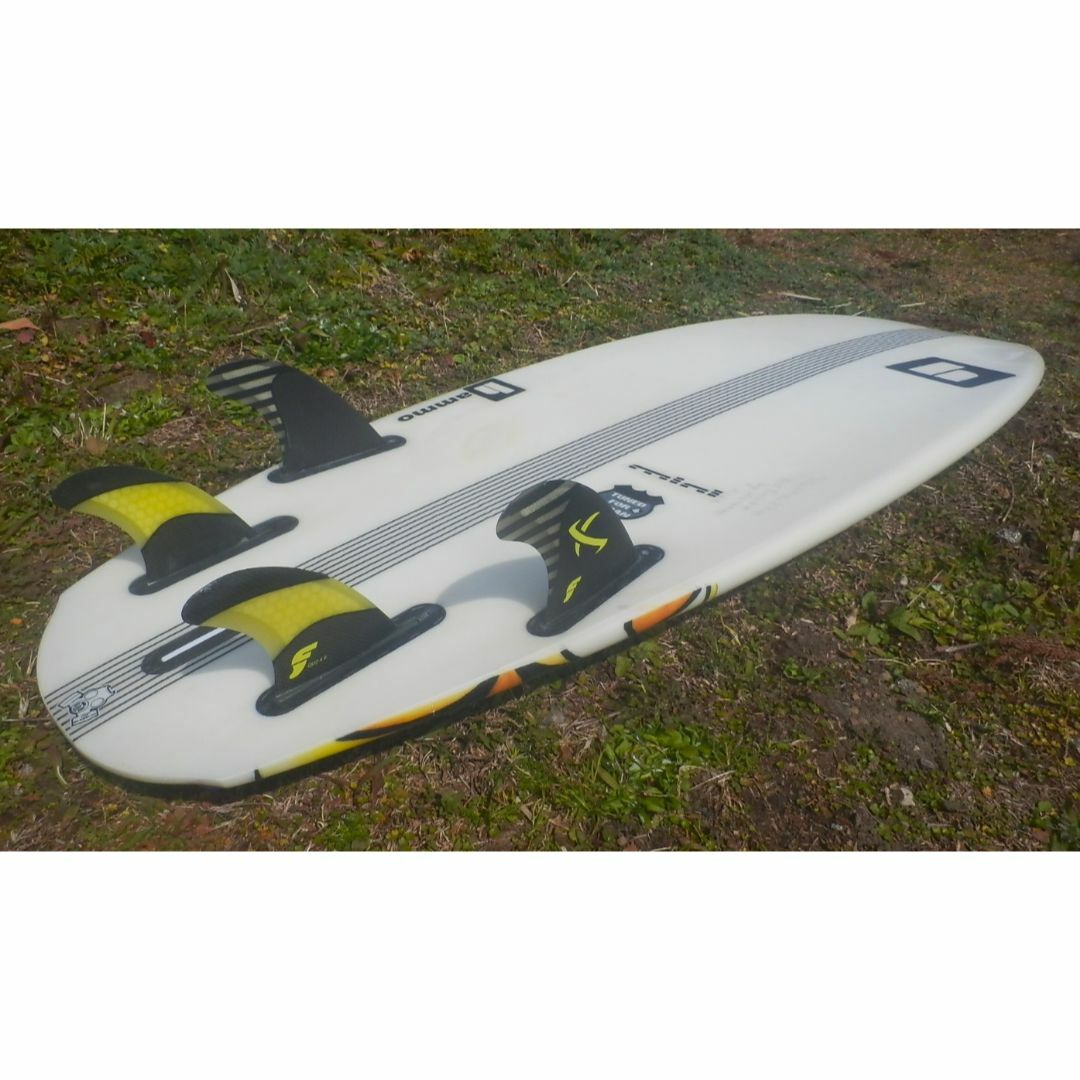 Hammo サーフボード Mini ミニ 5'1 26L EPS 5フィン付属の Hammo サーフボード Mini ミニ 5'1 26L EPS 5フィン付属の