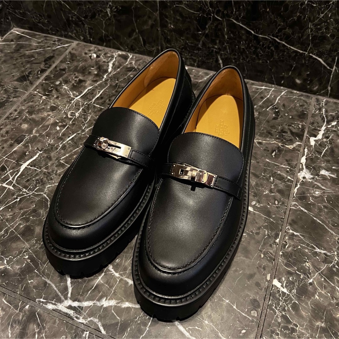 HERMES - 【新品/定価以下】HERMES モカシン <アイコン) 39 HERMES - 【新品/定価以下】HERMES モカシン <アイコン) 39