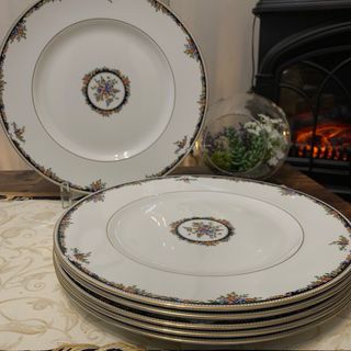 WEDGWOOD - 未使用 ウェッジウッド オズボーン 27cm ディナー WEDGWOOD - 未使用 ウェッジウッド オズボーン 27cm ディナー