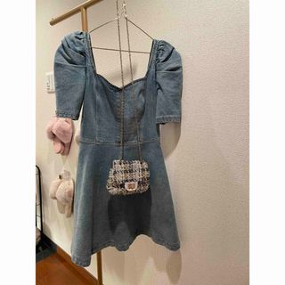 Alice+Olivia(ワンピース)のフリマアイテム一覧 Alice+Olivia(ワンピース)のフリマアイテム一覧