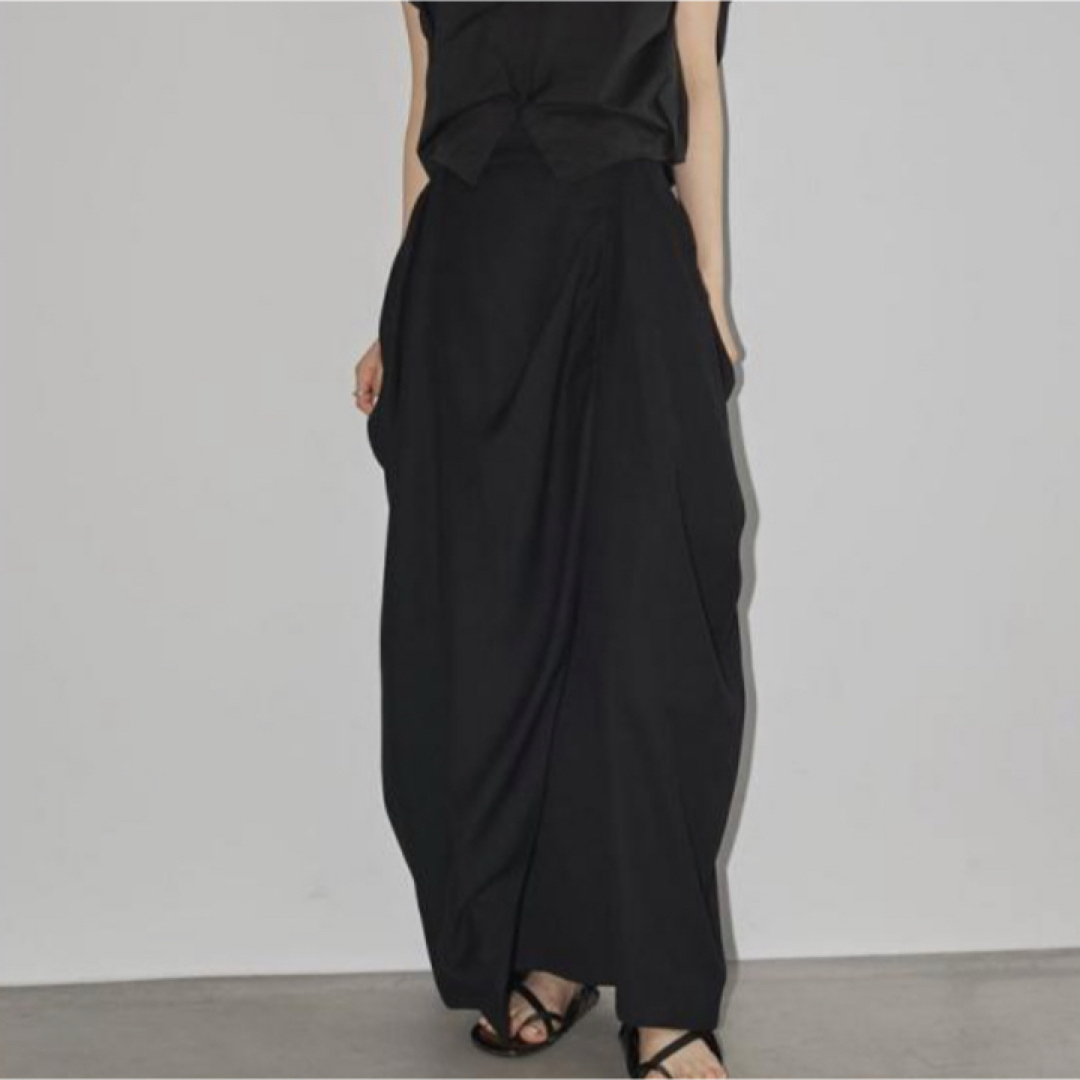 TODAYFUL - 新品未使用 todayful drape satin skirt 38の通販 by TODAYFUL - 新品未使用 todayful drape satin skirt 38の通販 by