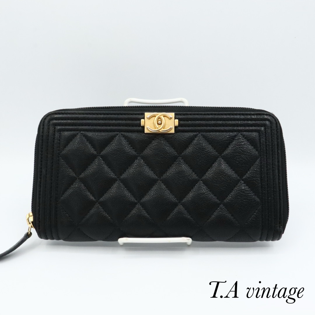 CHANEL - 美品 シャネル キャビアスキン ボーイシャネル CHANEL - 美品 シャネル キャビアスキン ボーイシャネル