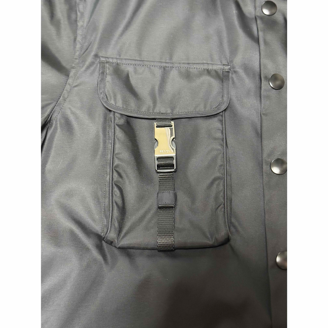 PRADA - PRADA Re Nylonトライアングルロゴシャツジャケットの PRADA - PRADA Re Nylonトライアングルロゴシャツジャケットの