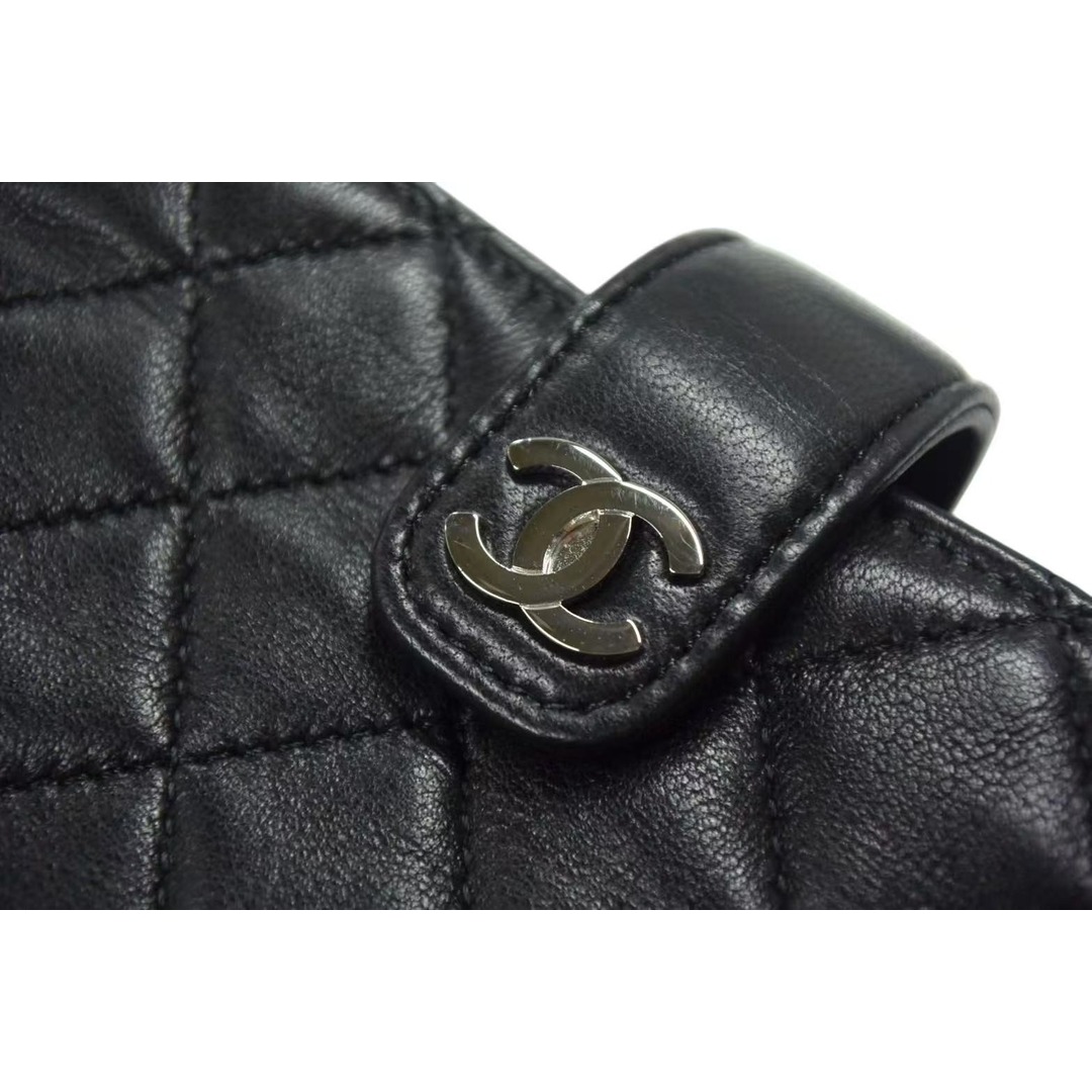 CHANEL - 極美品 CHANEL シャネル ポーチ コインケース A48227 CHANEL - 極美品 CHANEL シャネル ポーチ コインケース A48227