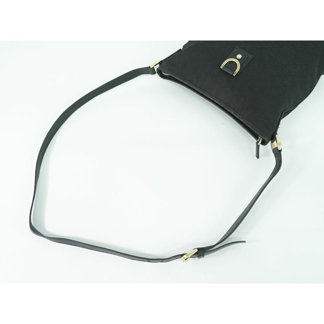 GUCCI - 本物 グッチ GUCCI GGキャンバス ショルダーバッグ GUCCI - 本物 グッチ GUCCI GGキャンバス ショルダーバッグ