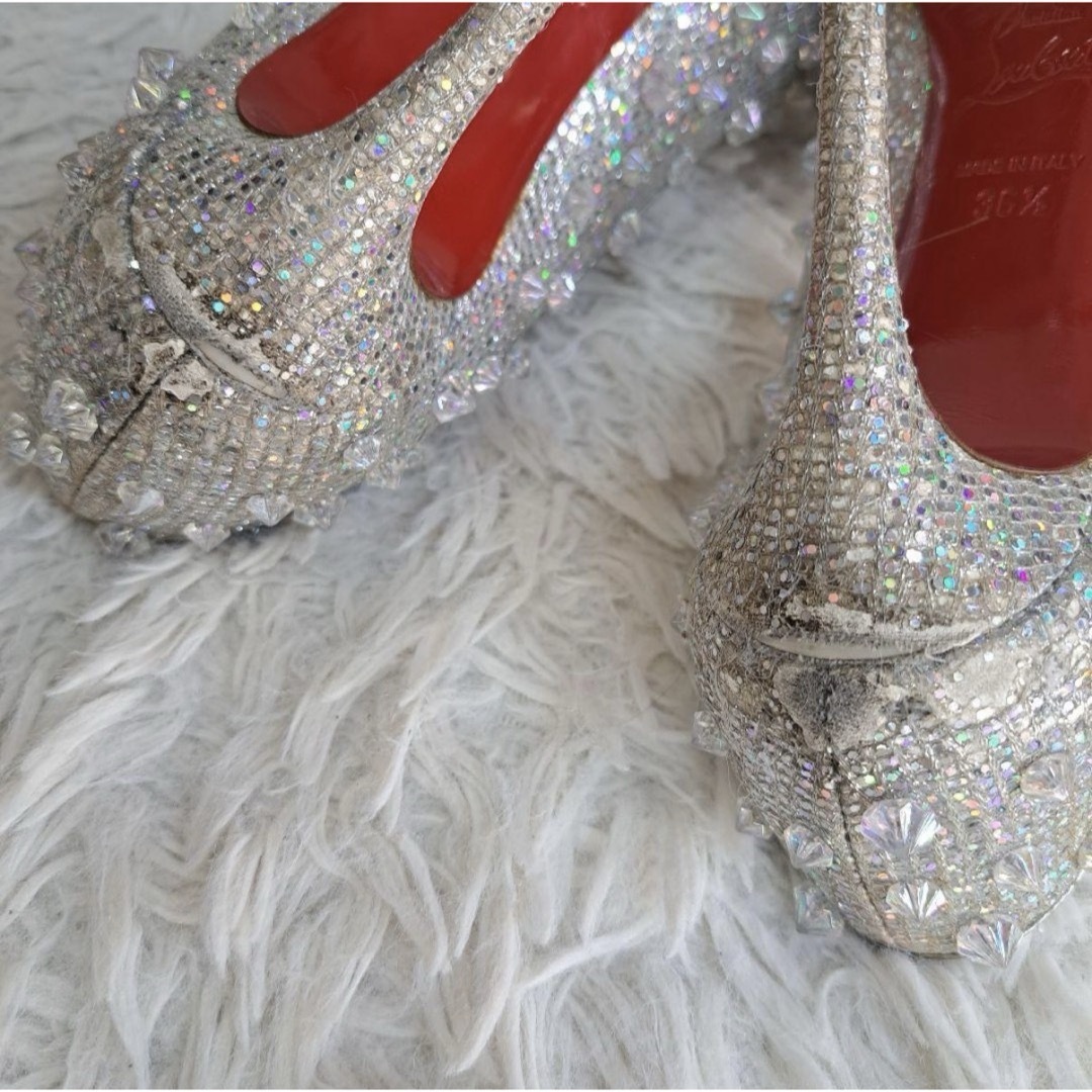 Christian Louboutin - Christian Louboutinオーロラスタッズ Christian Louboutin - Christian Louboutinオーロラスタッズ