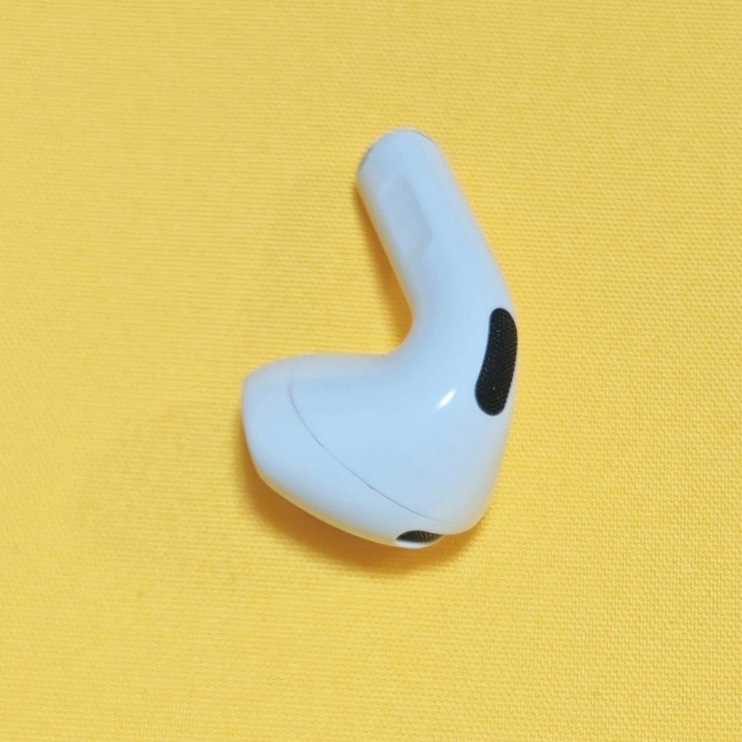 Apple - AirPods4 第四世代 右耳 ノイズキャンセリング A3055 Apple - AirPods4 第四世代 右耳 ノイズキャンセリング A3055