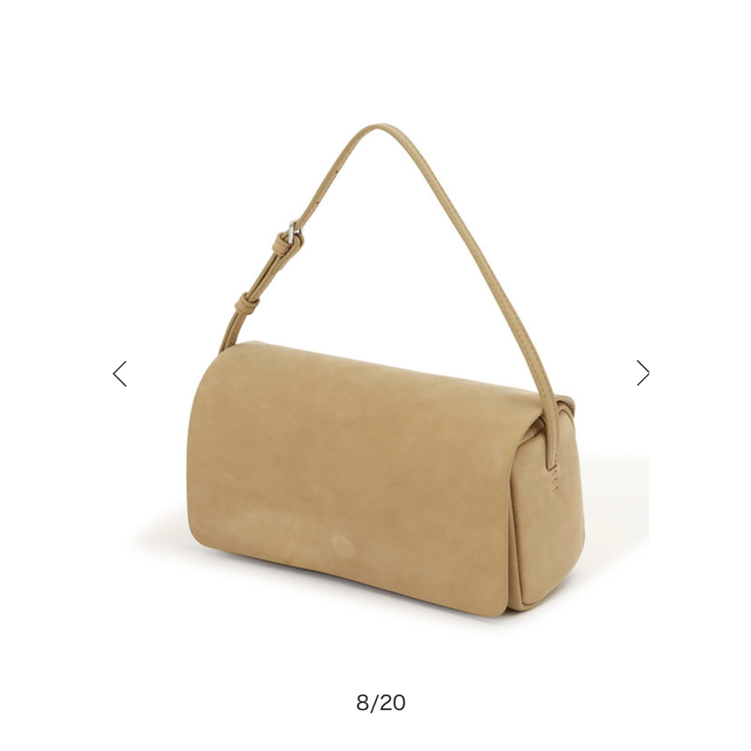 ETRE TOKYO - レザーミニフラップバッグの通販 by YUKA|エトレ ETRE TOKYO - レザーミニフラップバッグの通販 by YUKA|エトレ