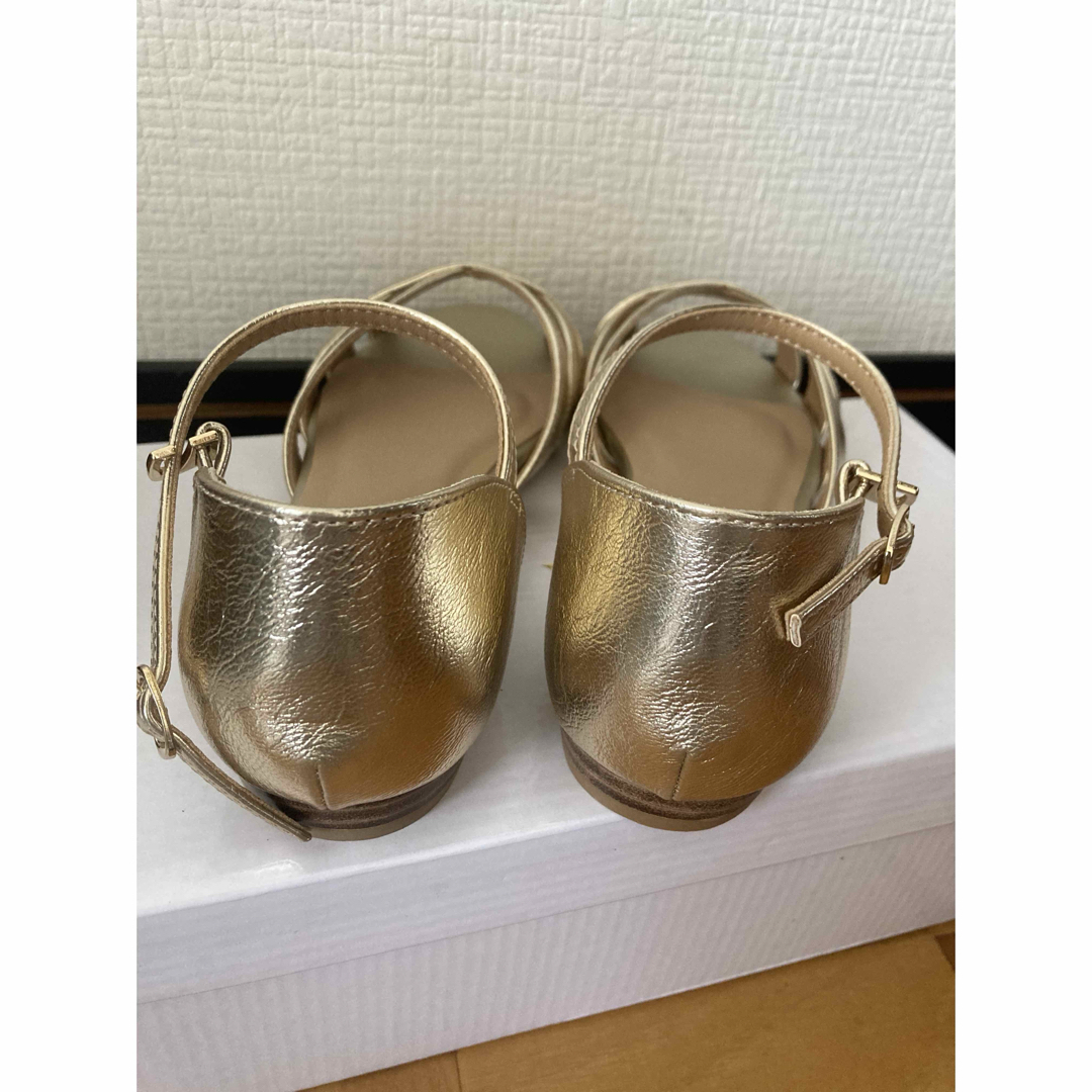 SCOT CLUB - 【新品未使用】ヤマダヤ フラットサンダル GOLD vin SCOT CLUB - 【新品未使用】ヤマダヤ フラットサンダル GOLD vin