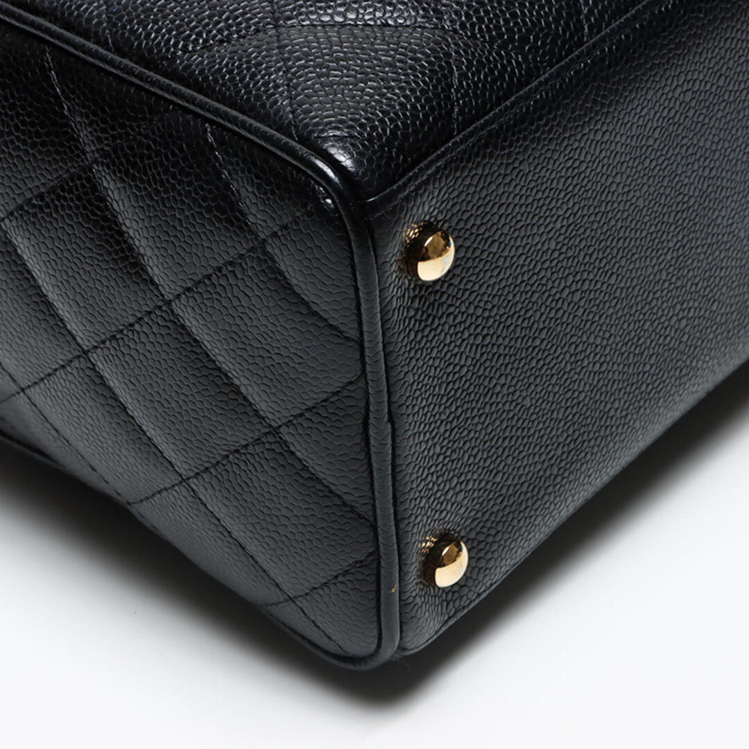 CHANEL - シャネル CHANEL キャビアスキン ココマーク 8番台 CHANEL - シャネル CHANEL キャビアスキン ココマーク 8番台