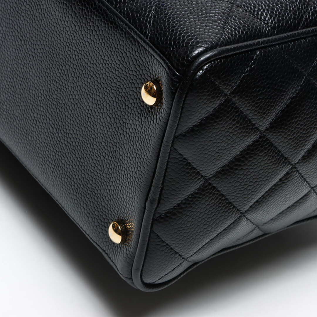 CHANEL - シャネル CHANEL キャビアスキン ココマーク 8番台 CHANEL - シャネル CHANEL キャビアスキン ココマーク 8番台