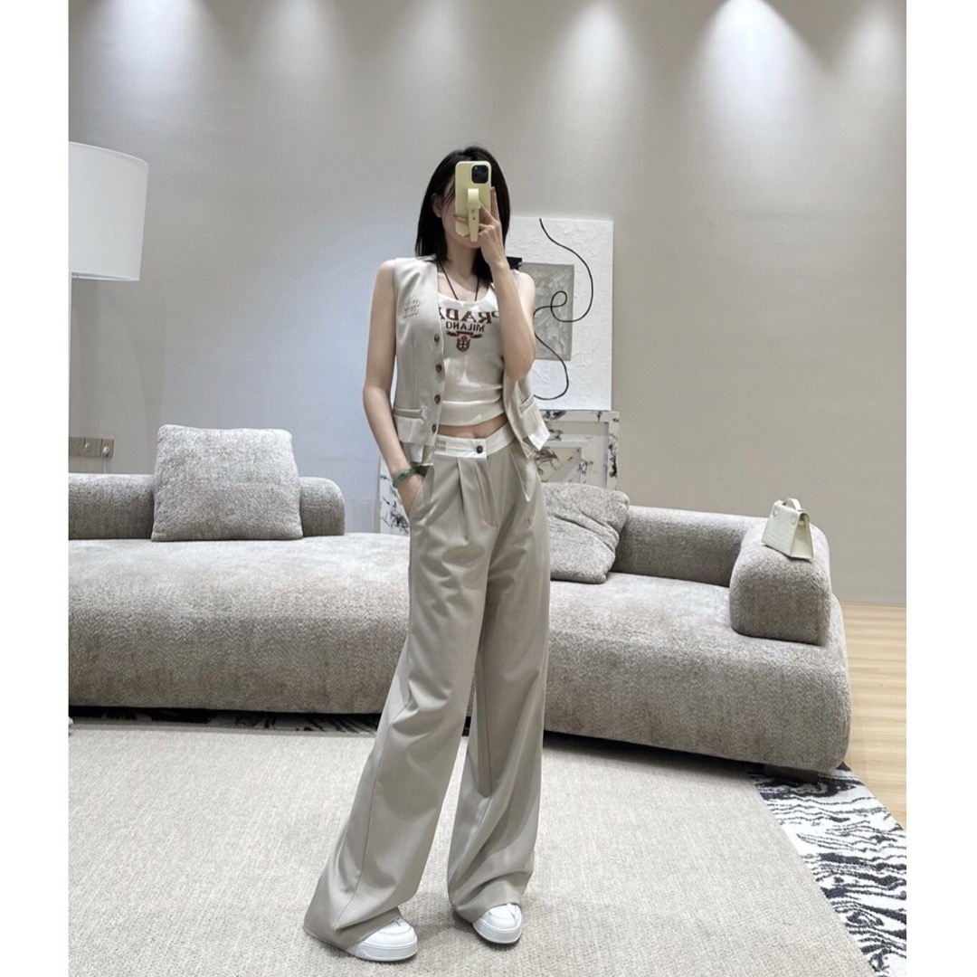 福袋 オンライン MIU MIU セット パンツ ベスト ミュウミュウ miumiu - Tシャツ(半袖+袖なし)