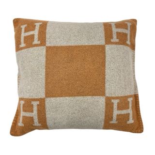 HERMES(クッション)のフリマアイテム一覧 HERMES(クッション)のフリマアイテム一覧