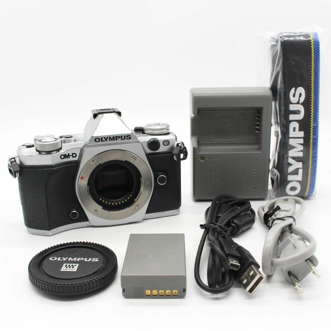 OLYMPUS OM-D E-M5 Mark II シルバー ショット数5533の通販 by OLYMPUS OM-D E-M5 Mark II シルバー ショット数5533の通販 by