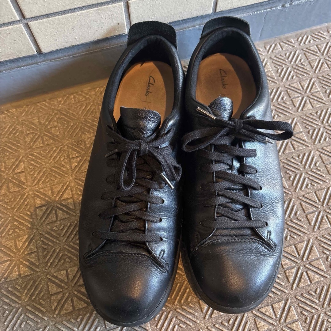 Clarks - CLARKS レザースニーカーの通販 by tan's shop Clarks - CLARKS レザースニーカーの通販 by tan's shop