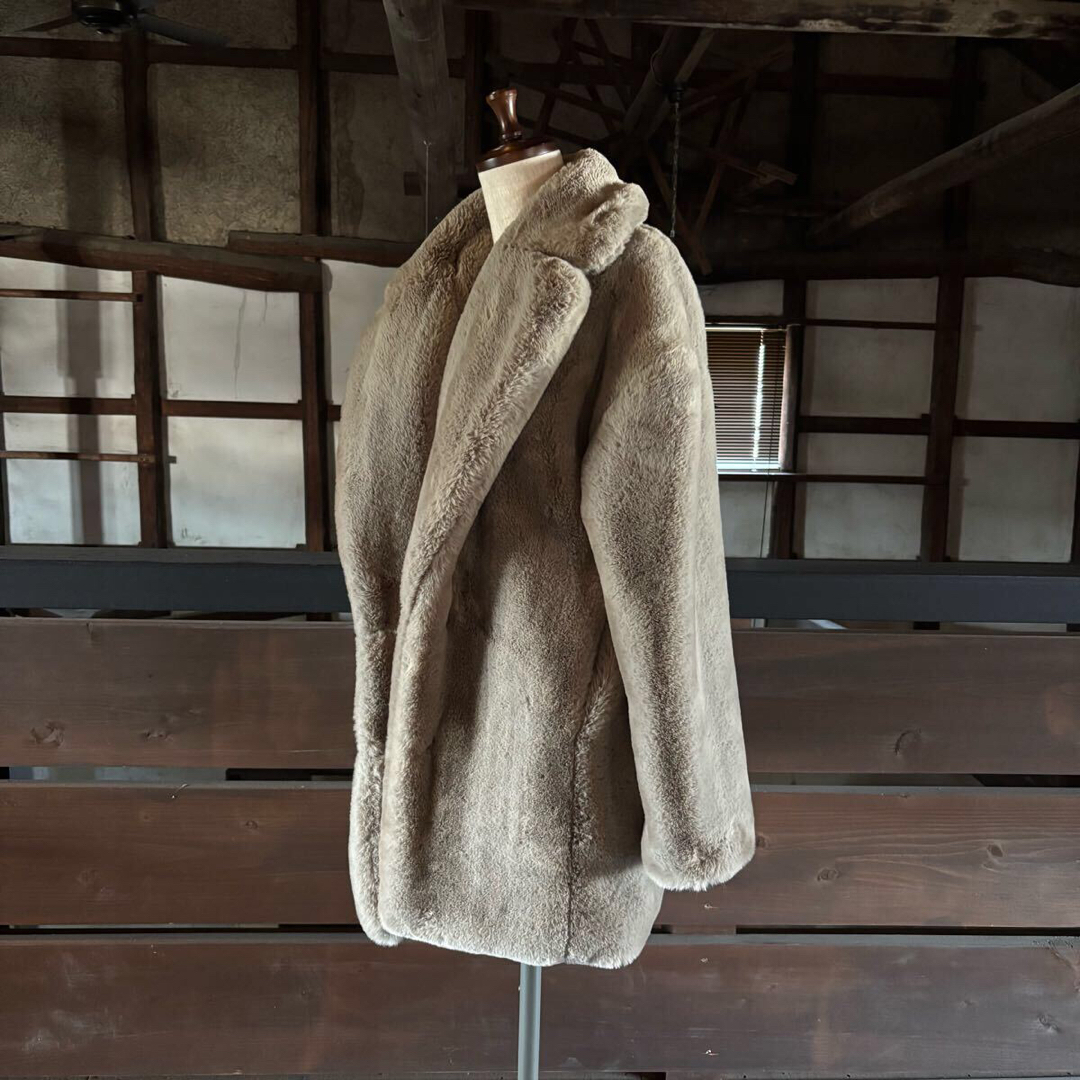 ZARA - 良品 ZARA フェイク ファー コート 1255 895 811 サイズ ZARA - 良品 ZARA フェイク ファー コート 1255 895 811 サイズ