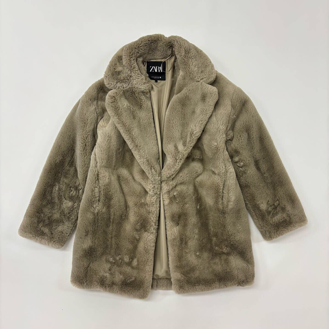 ZARA - 良品 ZARA フェイク ファー コート 1255 895 811 サイズ ZARA - 良品 ZARA フェイク ファー コート 1255 895 811 サイズ