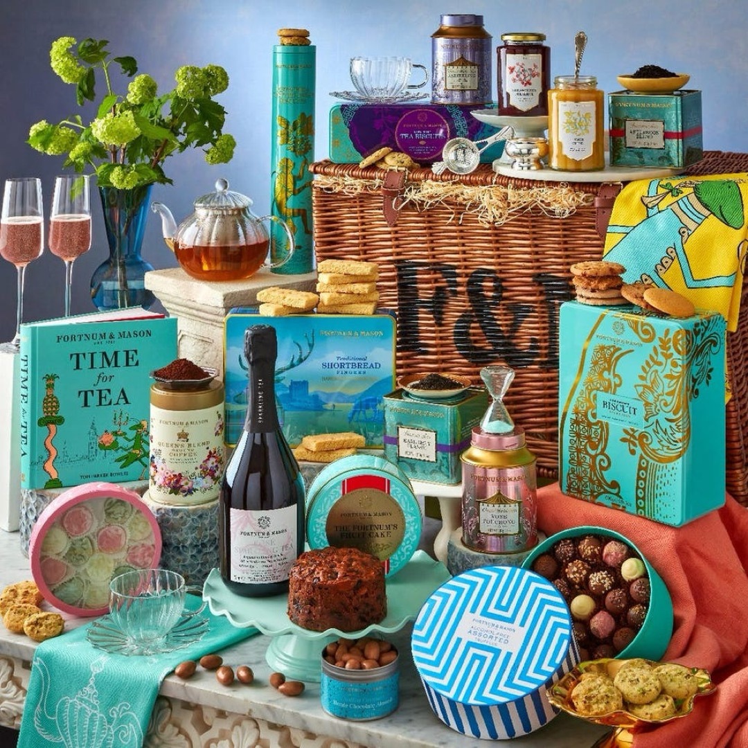 Fortnum&Mason Wicker Hamper Basket の通販 by m|ラクマ Fortnum&Mason Wicker Hamper Basket の通販 by m|ラクマ