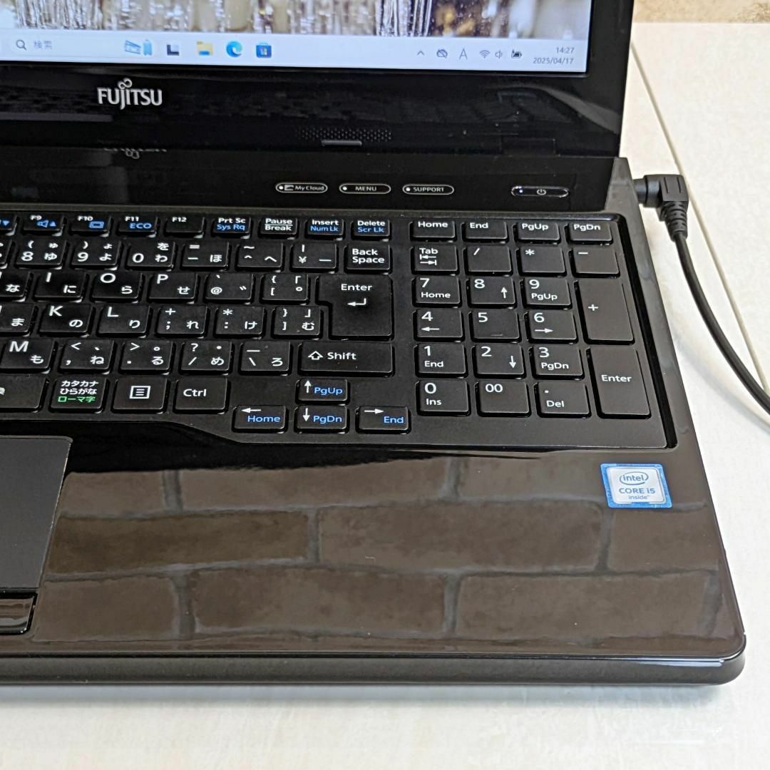 富士通 - S80【Win11♥新品SSD256♥i5♥メモリ8G】ノート 富士通 - S80【Win11♥新品SSD256♥i5♥メモリ8G】ノート