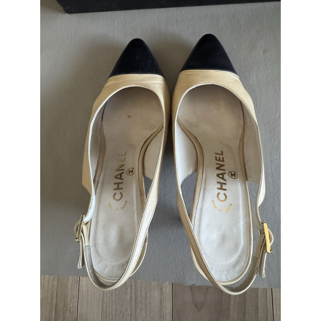 CHANEL - CHANEL バイカラー ストラップパンプス23cmの通販 by CHANEL - CHANEL バイカラー ストラップパンプス23cmの通販 by