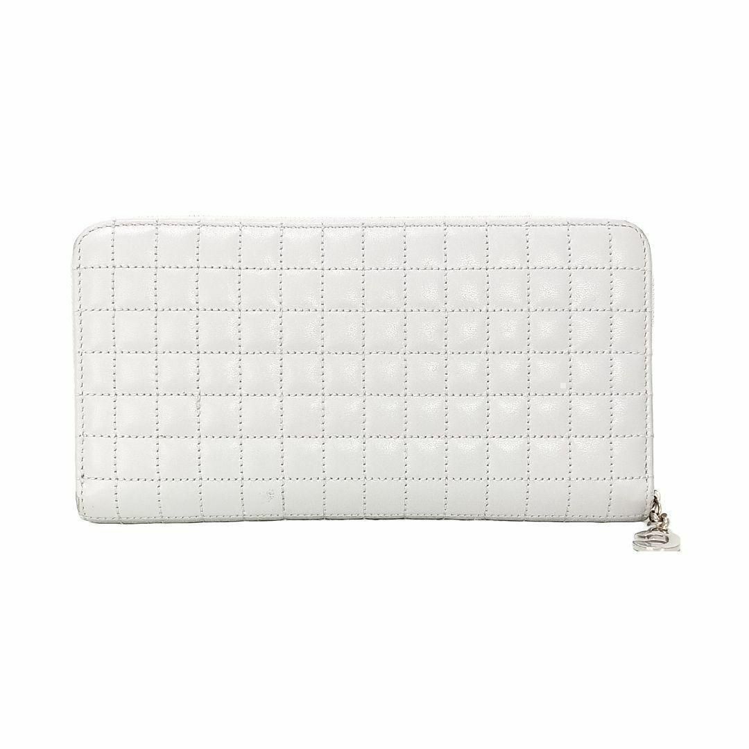 CELINE - セリーヌ 長財布 キルティング Cチャーム ラウンド CELINE - セリーヌ 長財布 キルティング Cチャーム ラウンド