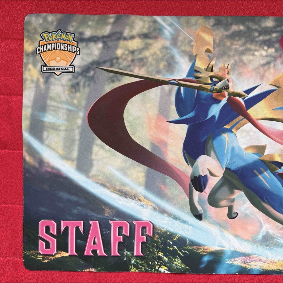 ポケモン - 【特価】ザシアン プレイマット 海外限定 STAFF ポケモン - 【特価】ザシアン プレイマット 海外限定 STAFF