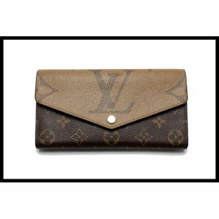 LOUIS VUITTON - 【ルイヴィトン】編み上げ ロゴパッチ LOUIS VUITTON - 【ルイヴィトン】編み上げ ロゴパッチ