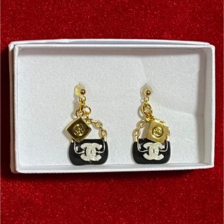 CHANEL(ピアス)のフリマアイテム一覧 CHANEL(ピアス)のフリマアイテム一覧