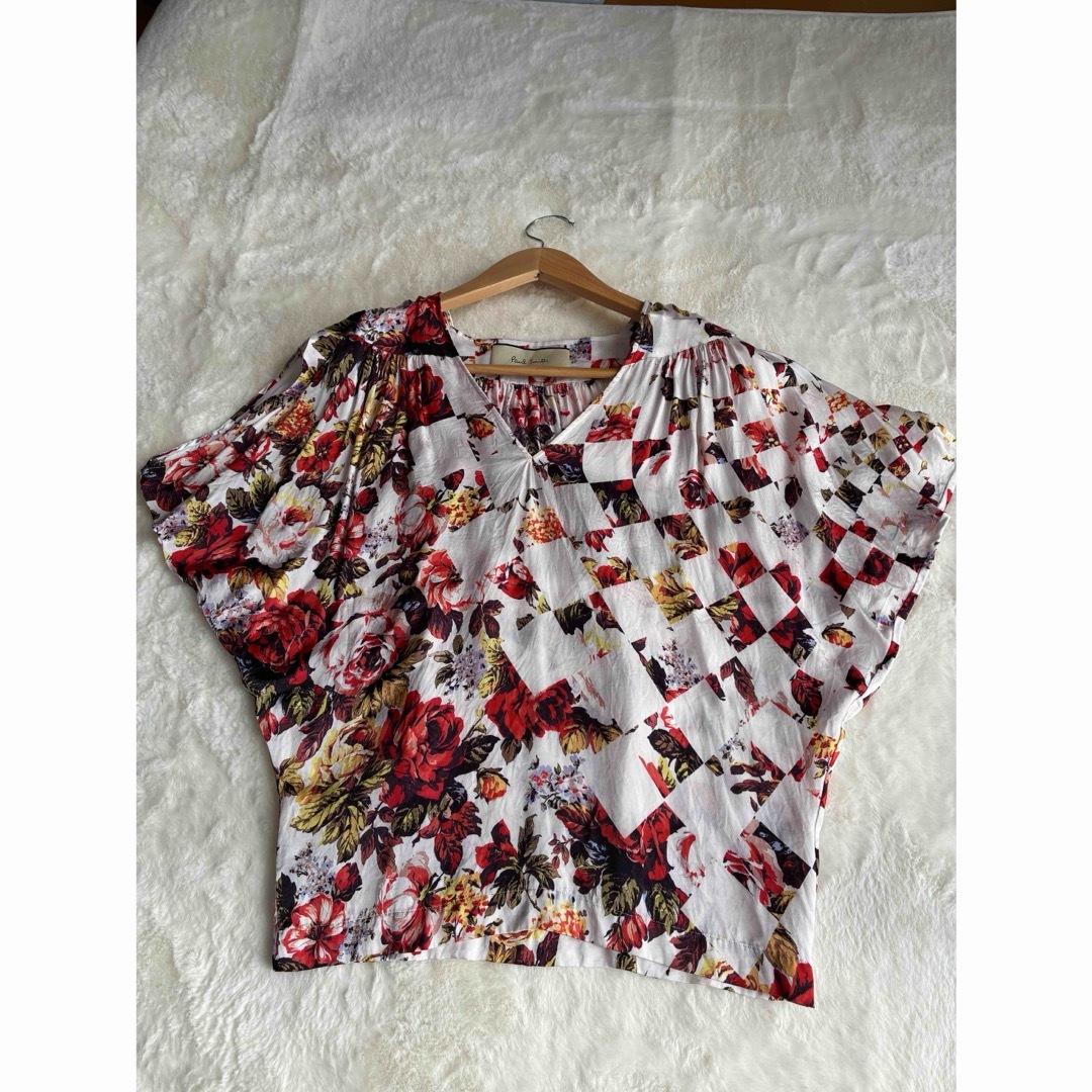 Paul Smith - Paul Smith ポールスミス 花柄 トップス 40サイズ Paul Smith - Paul Smith ポールスミス 花柄 トップス 40サイズ