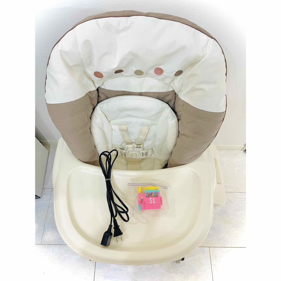 combi - 《美品》おまけ付き☆コンビ ネムリラ オートスイング combi - 《美品》おまけ付き☆コンビ ネムリラ オートスイング