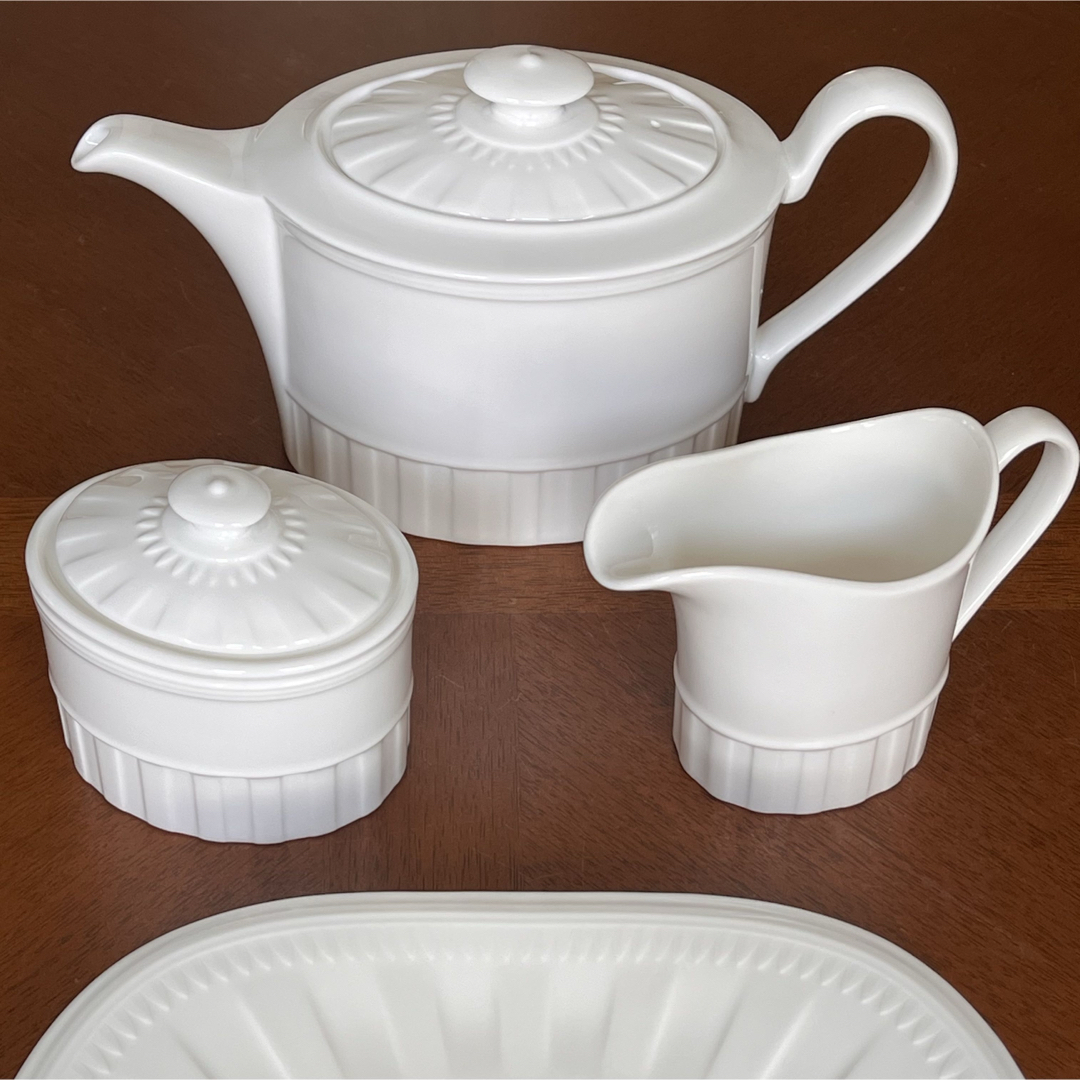 WEDGWOOD - 【美品】英国製 ウェッジウッド☆コロシアム WEDGWOOD - 【美品】英国製 ウェッジウッド☆コロシアム