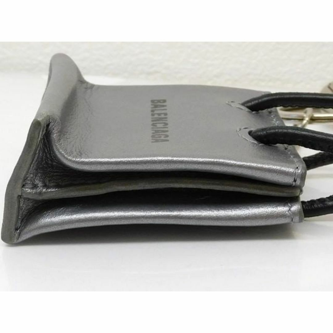 BALENCIAGA - バレンシアガ バッグチャーム キーホルダー BALENCIAGA - バレンシアガ バッグチャーム キーホルダー