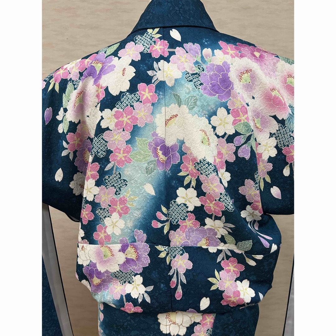 振袖 正絹 成人式 結婚式 青緑 青 緑 牡丹 桜 金ラメ 刺繍 の 振袖 正絹 成人式 結婚式 青緑 青 緑 牡丹 桜 金ラメ 刺繍 の