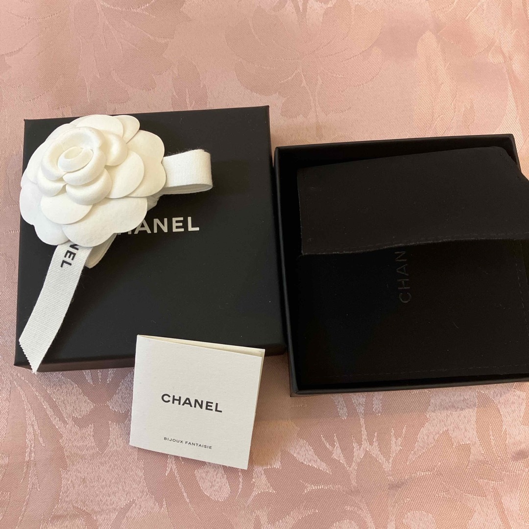 CHANEL - CHANEL 定番パールブレスレット 2025 の通販 by SUN's CHANEL - CHANEL 定番パールブレスレット 2025 の通販 by SUN's