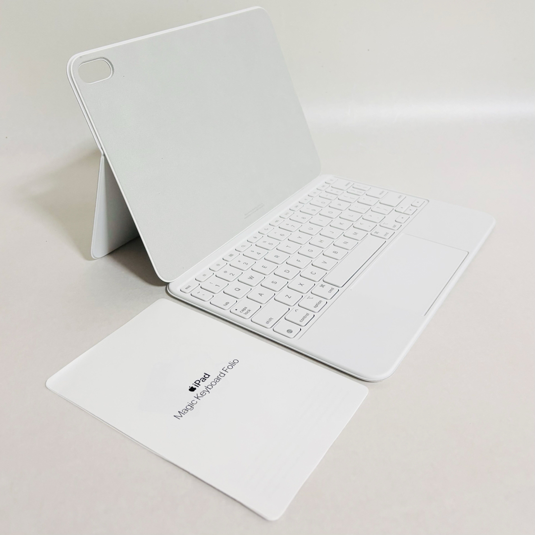 iPad - アップル純正 iPad 第10世代 マジックキーボードフォリオ iPad - アップル純正 iPad 第10世代 マジックキーボードフォリオ