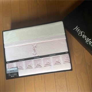 SAINT LAURENT(寝具 ・ ピンク/桃色系)のフリマアイテム一覧 SAINT LAURENT(寝具 ・ ピンク/桃色系)のフリマアイテム一覧