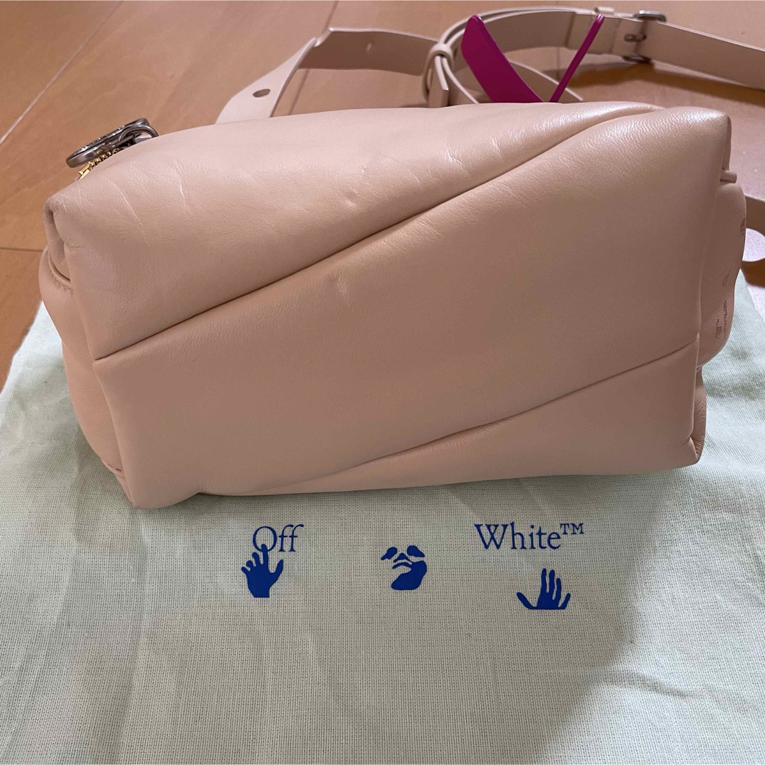 Off-White - 最終価格 Off-White™ ピンク ハンドバッグ Off-White - 最終価格 Off-White™ ピンク ハンドバッグ
