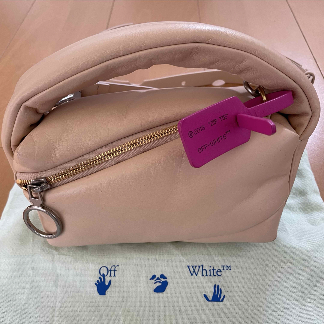 Off-White - 最終価格 Off-White™ ピンク ハンドバッグ Off-White - 最終価格 Off-White™ ピンク ハンドバッグ