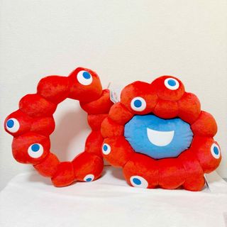 ミャクミャク なりきりクッション ぬいぐるみ 全2種セットの通販 ミャクミャク なりきりクッション ぬいぐるみ 全2種セットの通販